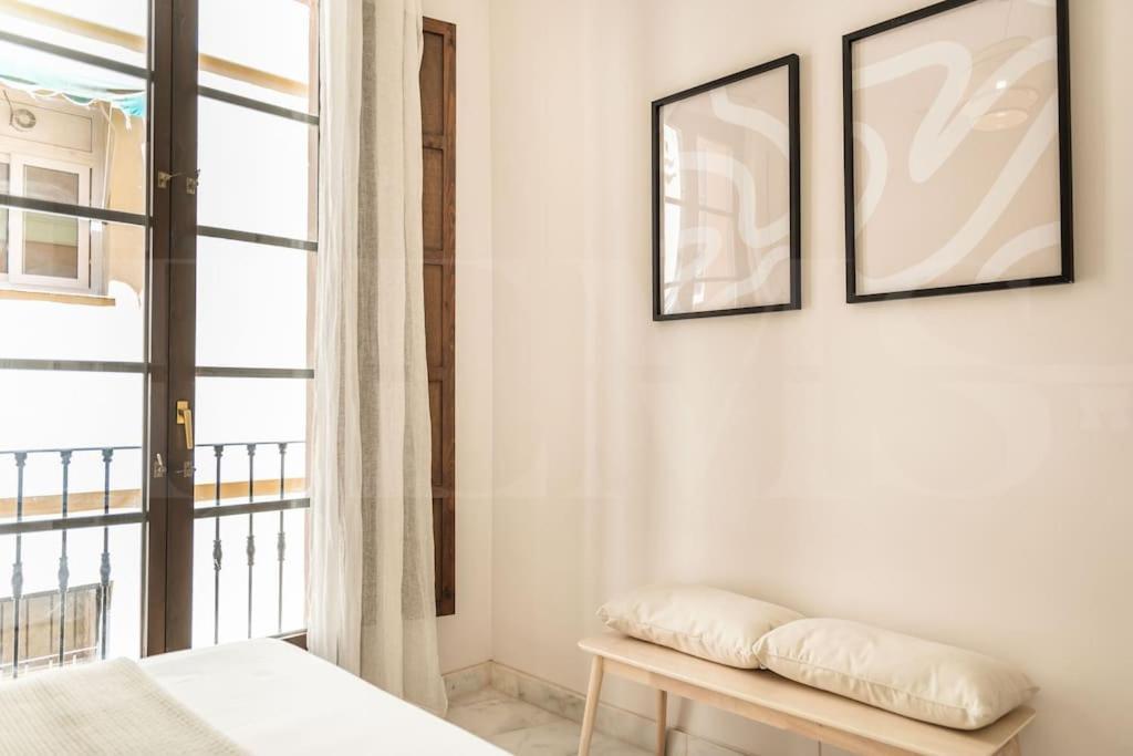 And Support - Charitable By Rems Apartment Málaga